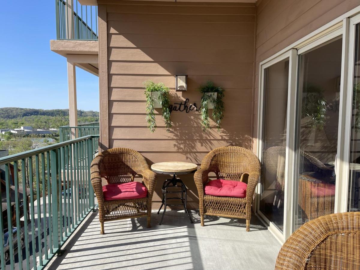 Noelle'S Nest Condominium Pigeon Forge Bagian luar foto
