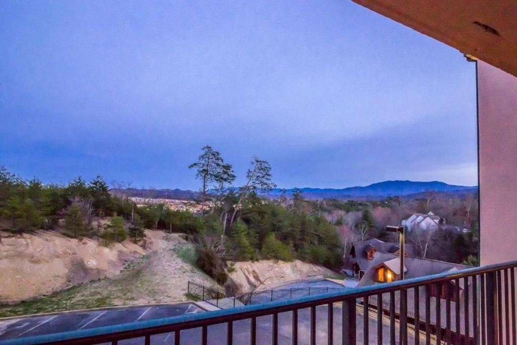 Noelle'S Nest Condominium Pigeon Forge Bagian luar foto